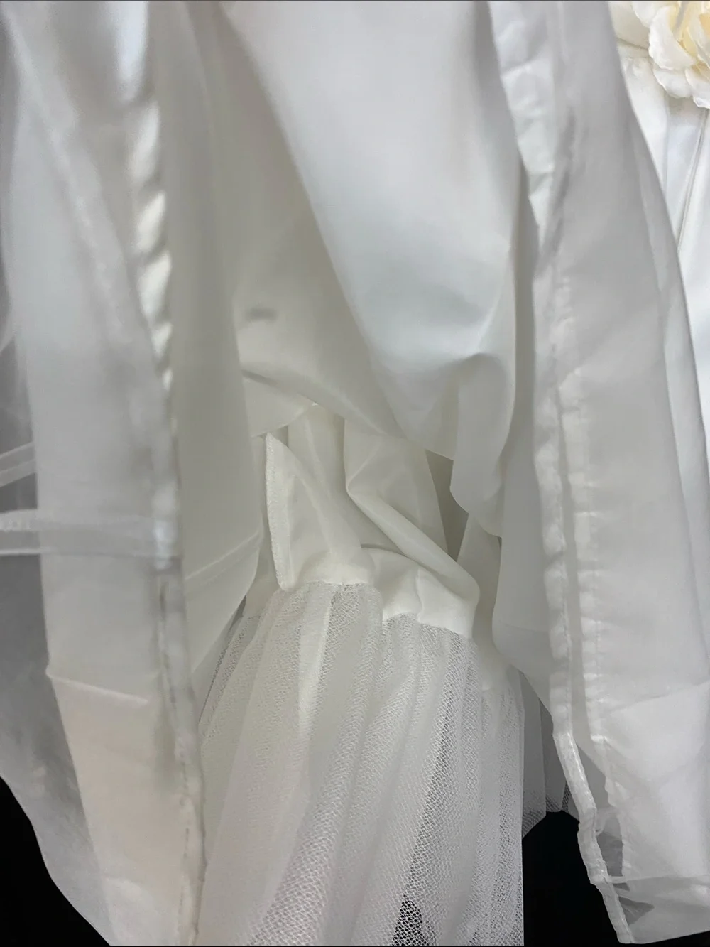 Ivory Flower-Accented Girls' Formal Dress